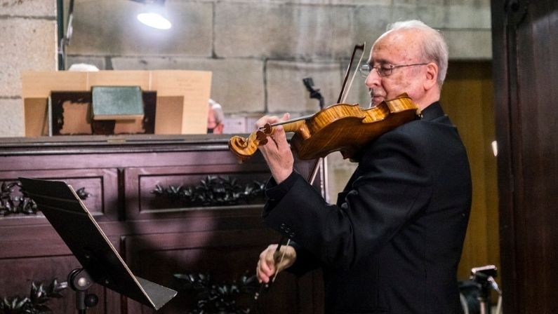 Lee más sobre el artículo Orquesta Clásica de Vigo | Concierto extraordinario de Navidad