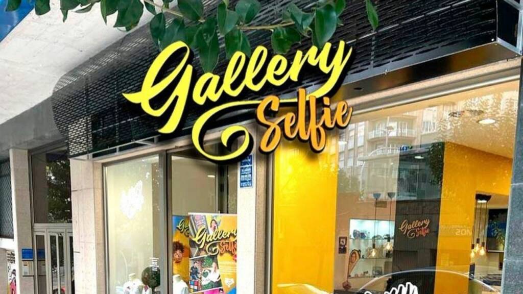 Gallery Selfie, el templo de las autofotos