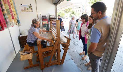 Vigoplan | Feria De Artesanía Y Diseño A Chalana