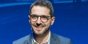 Vigoplan | David Domínguez El Raro De Los 90s