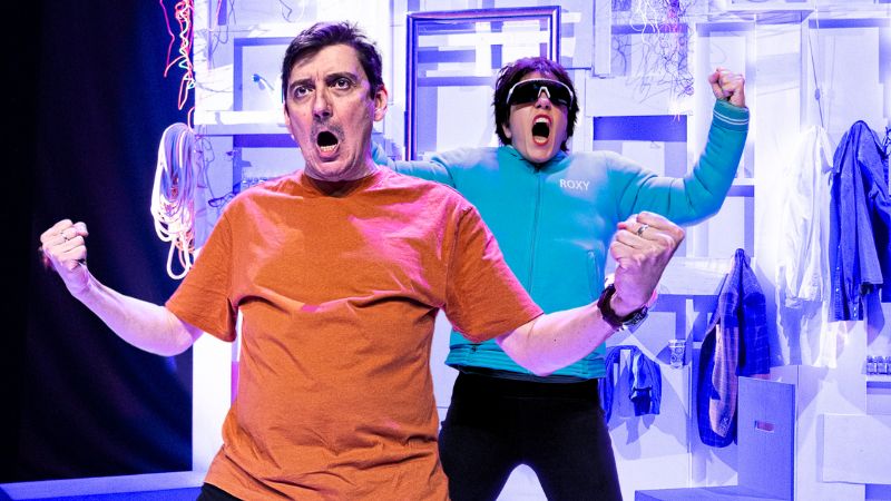 Vigoplan | Neura, Unha Comedia Neurótico Festiva En Baiona