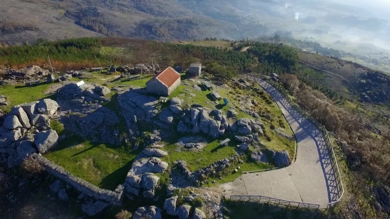 Vigoplan | Mirador Y Capilla De San Fins (arbo) Guía, Historia Y Leyendas Eclipse Solar 2026